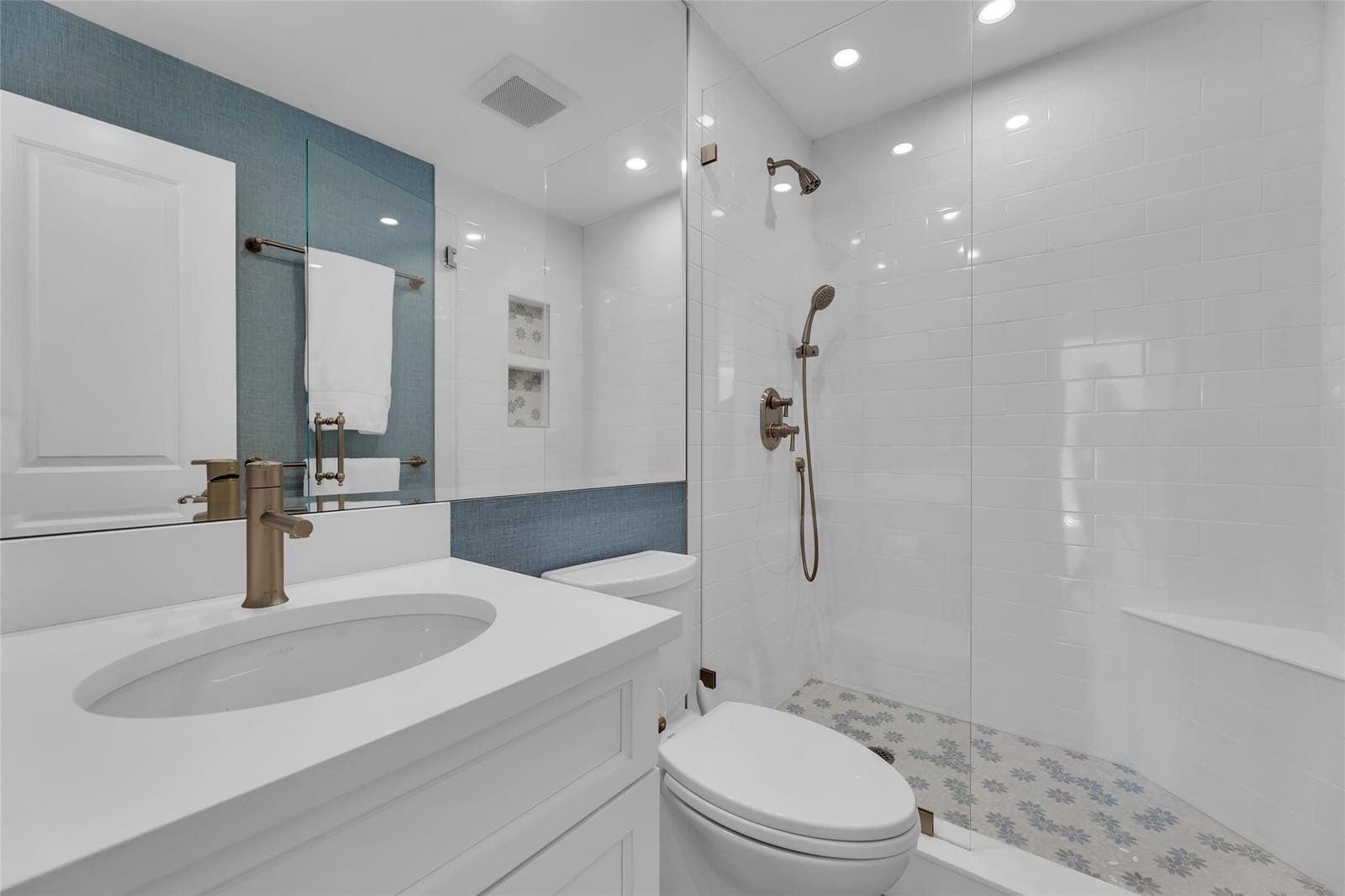 6299 Bay Club Drive 4, Fort Lauderdale, FL 33308 photo 10