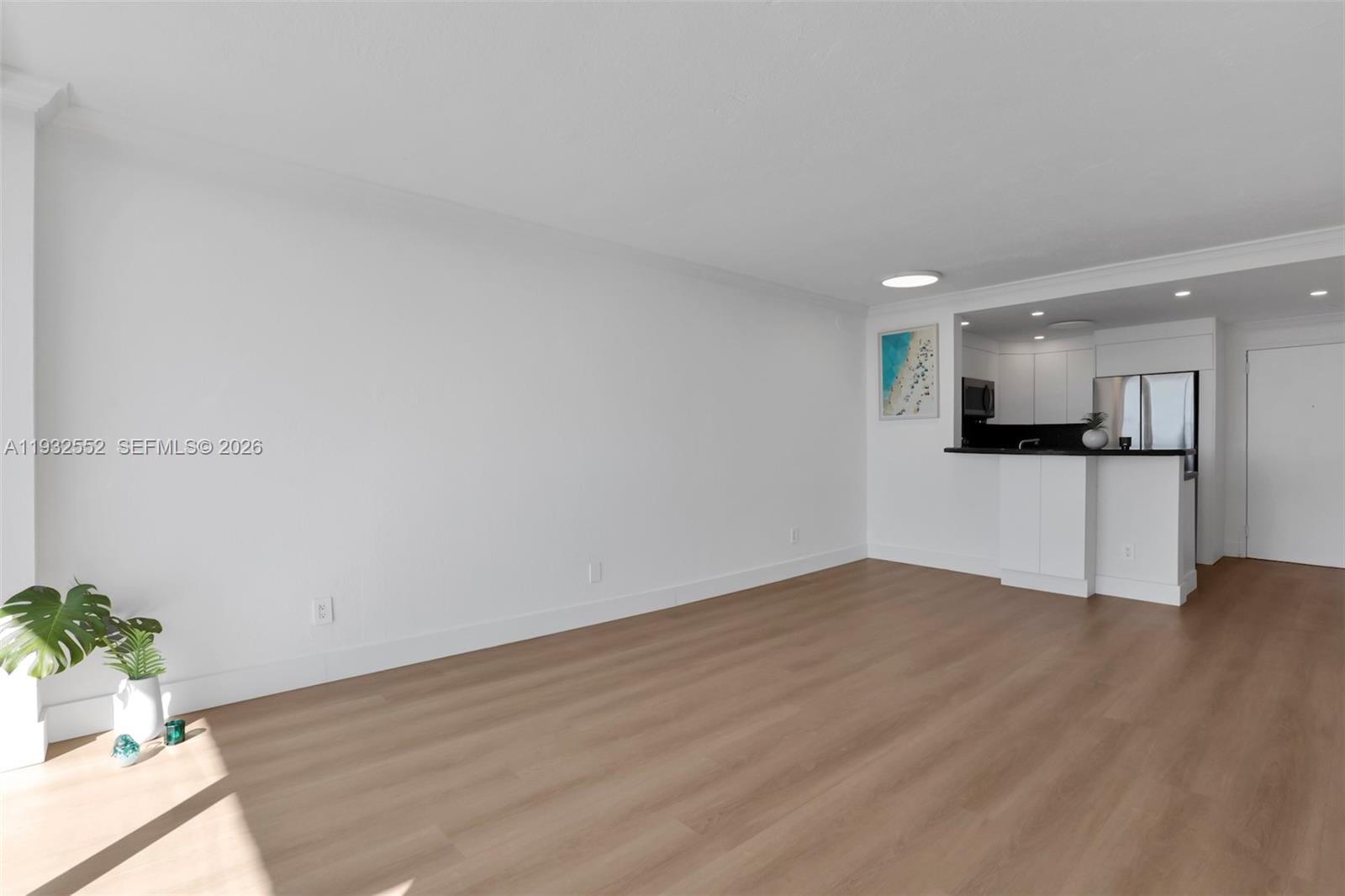 2020 NE 135th Street 607, North Miami, FL 33181 photo 3