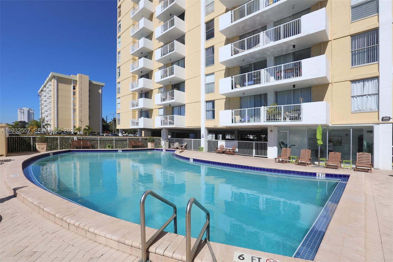 2020 NE 135th Street 607, North Miami, FL 33181 photo 24