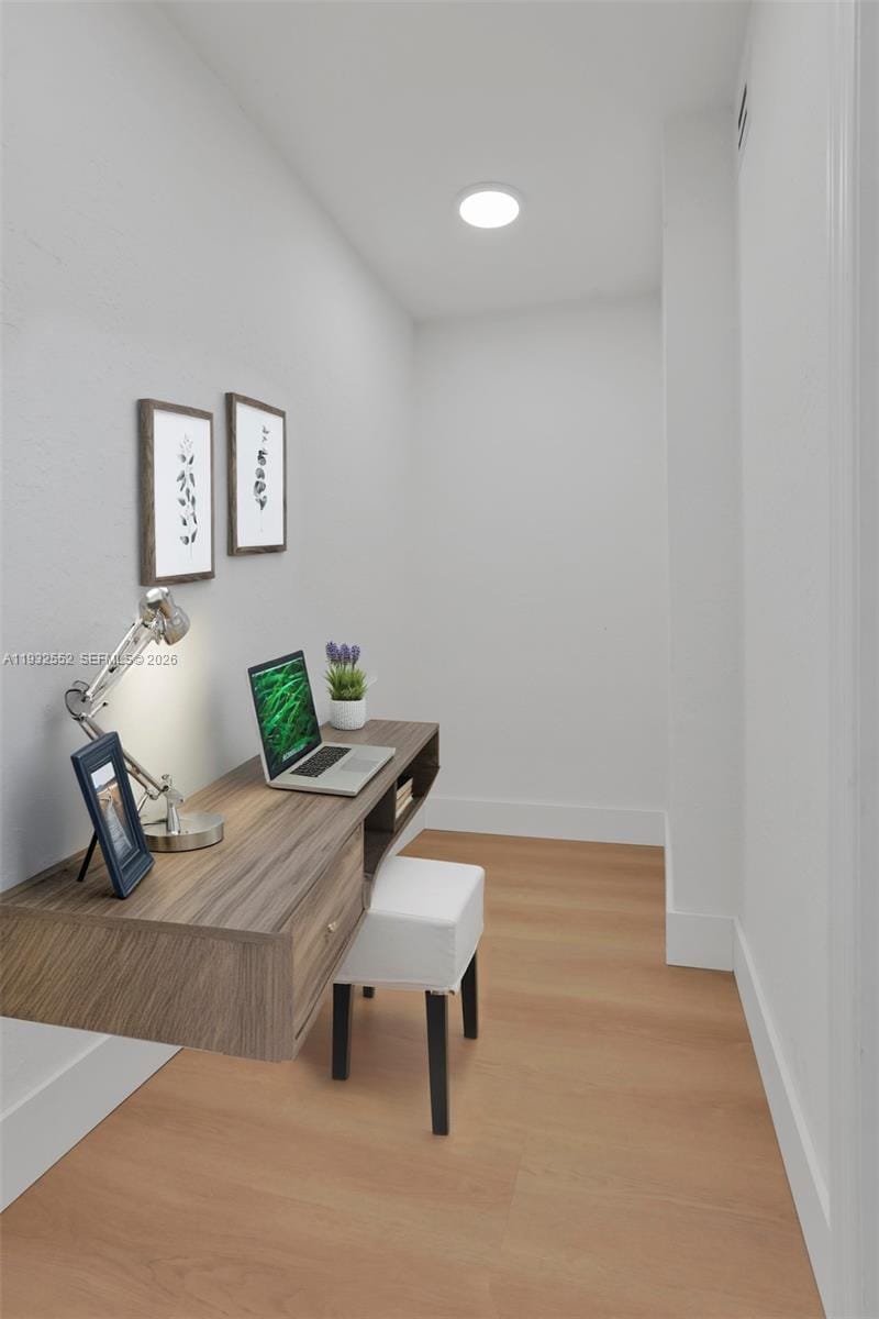 2020 NE 135th Street 607, North Miami, FL 33181 photo 10