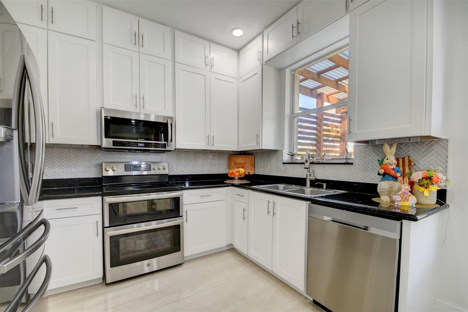 5407 Wellcraft Drive — photo 3