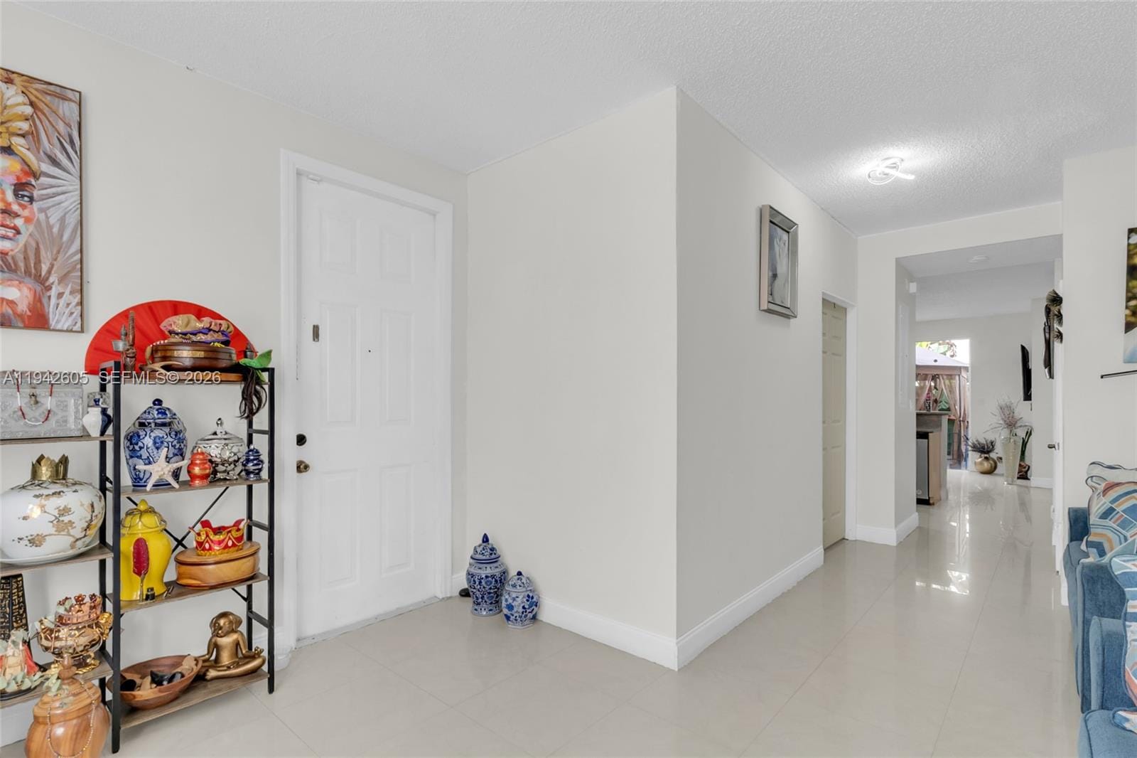 950 NE 42nd Place — photo 7