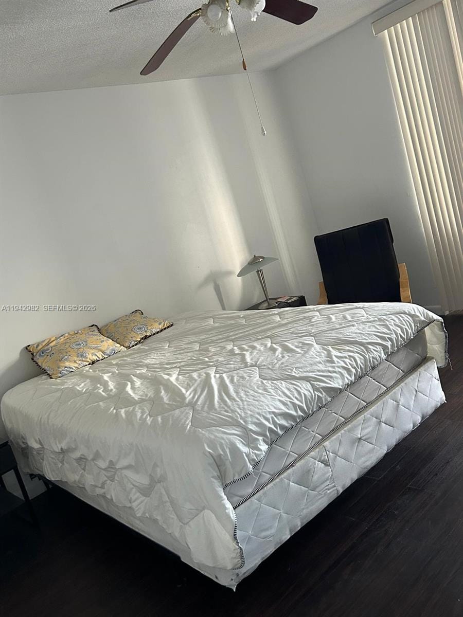1150 NE 191st Street 45, Miami, FL 33179 photo 4