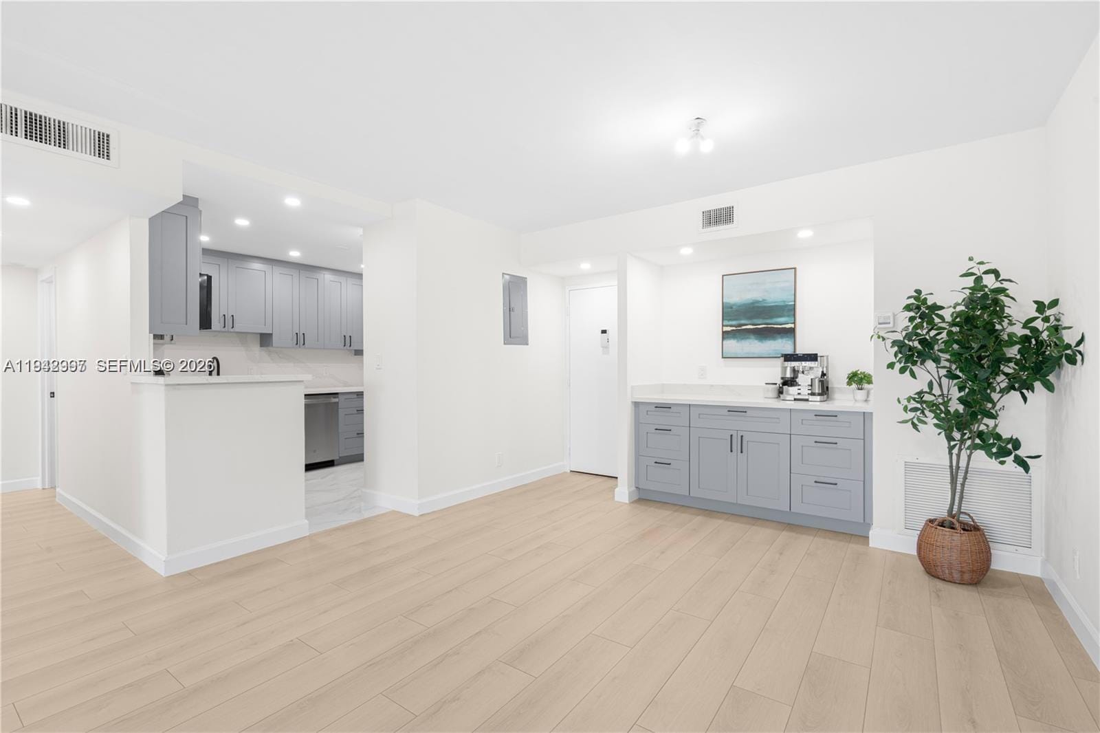 4400 Hillcrest Drive 314B, Hollywood, FL 33021