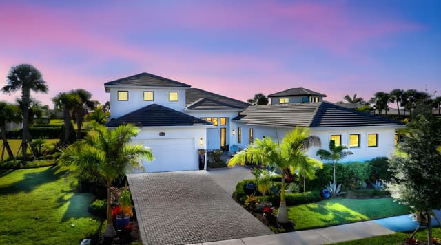 11460 SW Pietra Way, Port St. Lucie, FL 34987