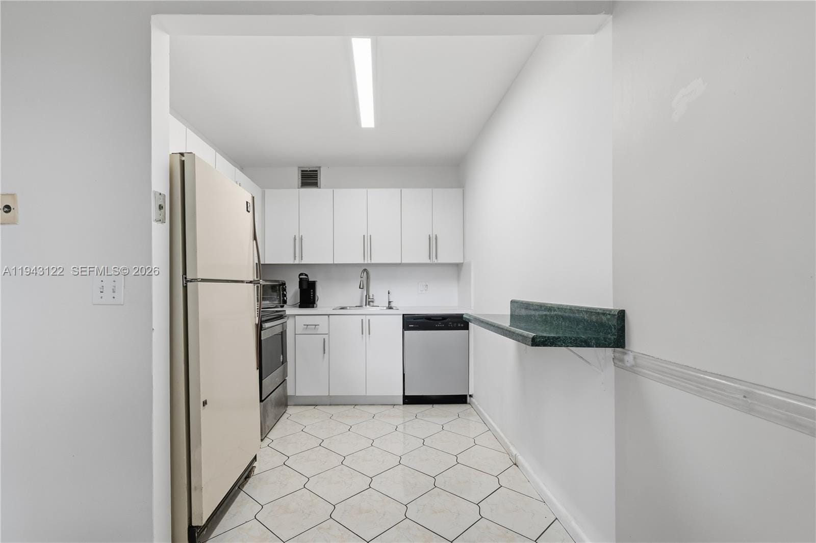 251 SW 132nd Way 117H, Pembroke Pines, FL 33027 photo 22