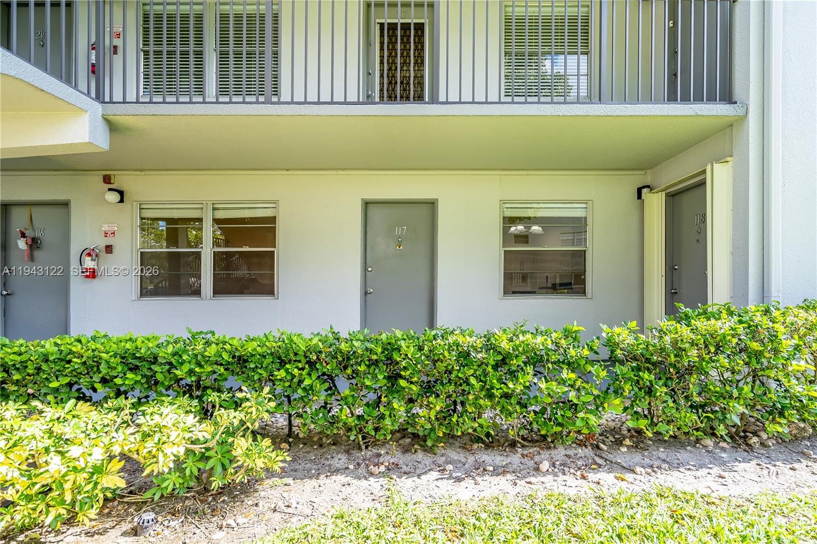 251 SW 132nd Way 117H, Pembroke Pines, FL 33027 photo 6