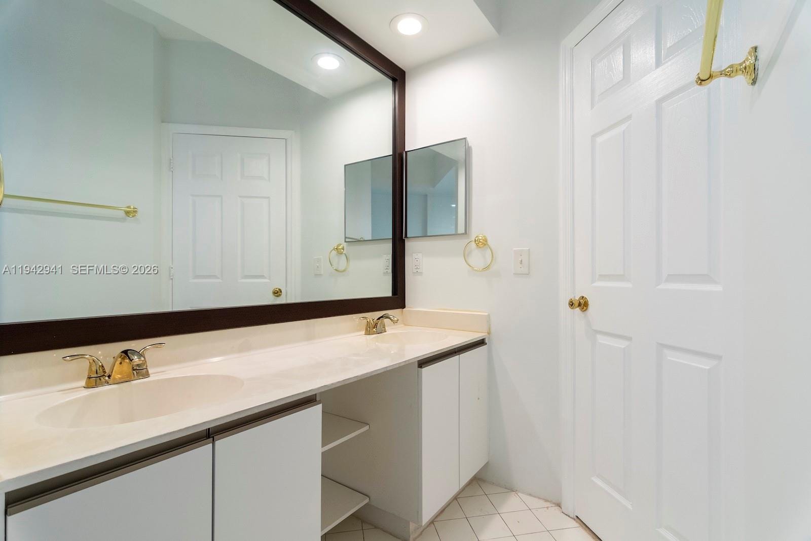 3215 NE 184th Street 14301, Aventura, FL 33160 photo 19