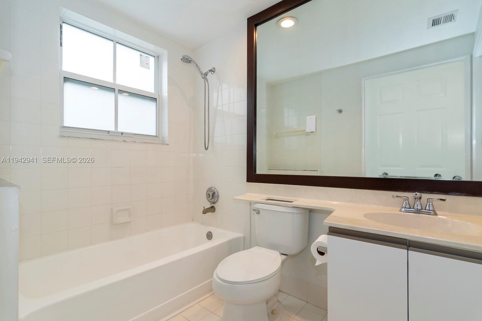 3215 NE 184th Street 14301, Aventura, FL 33160 photo 25