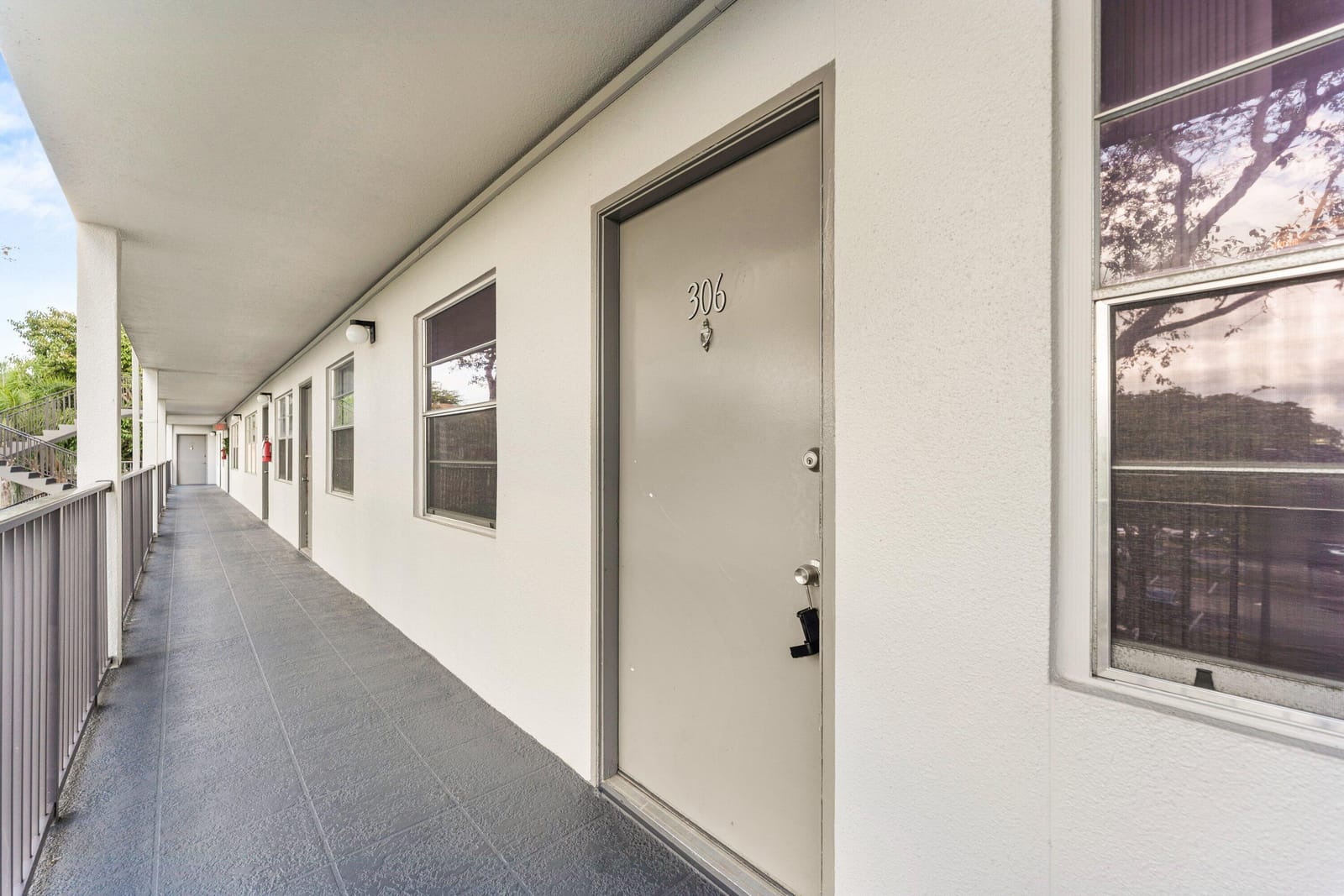13250 SW 4th Court 306g — photo 4