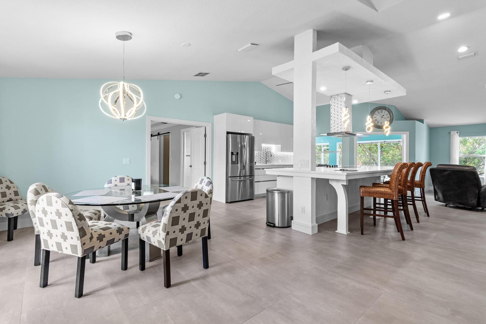 4661 NW Bogi Court — photo 10