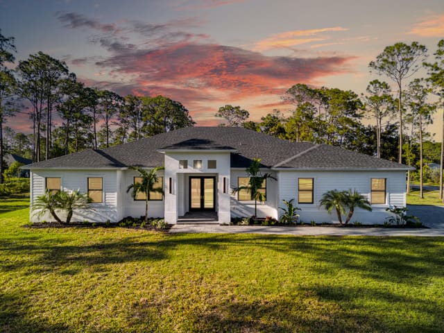 17975 81st Lane N, Loxahatchee, FL 33470