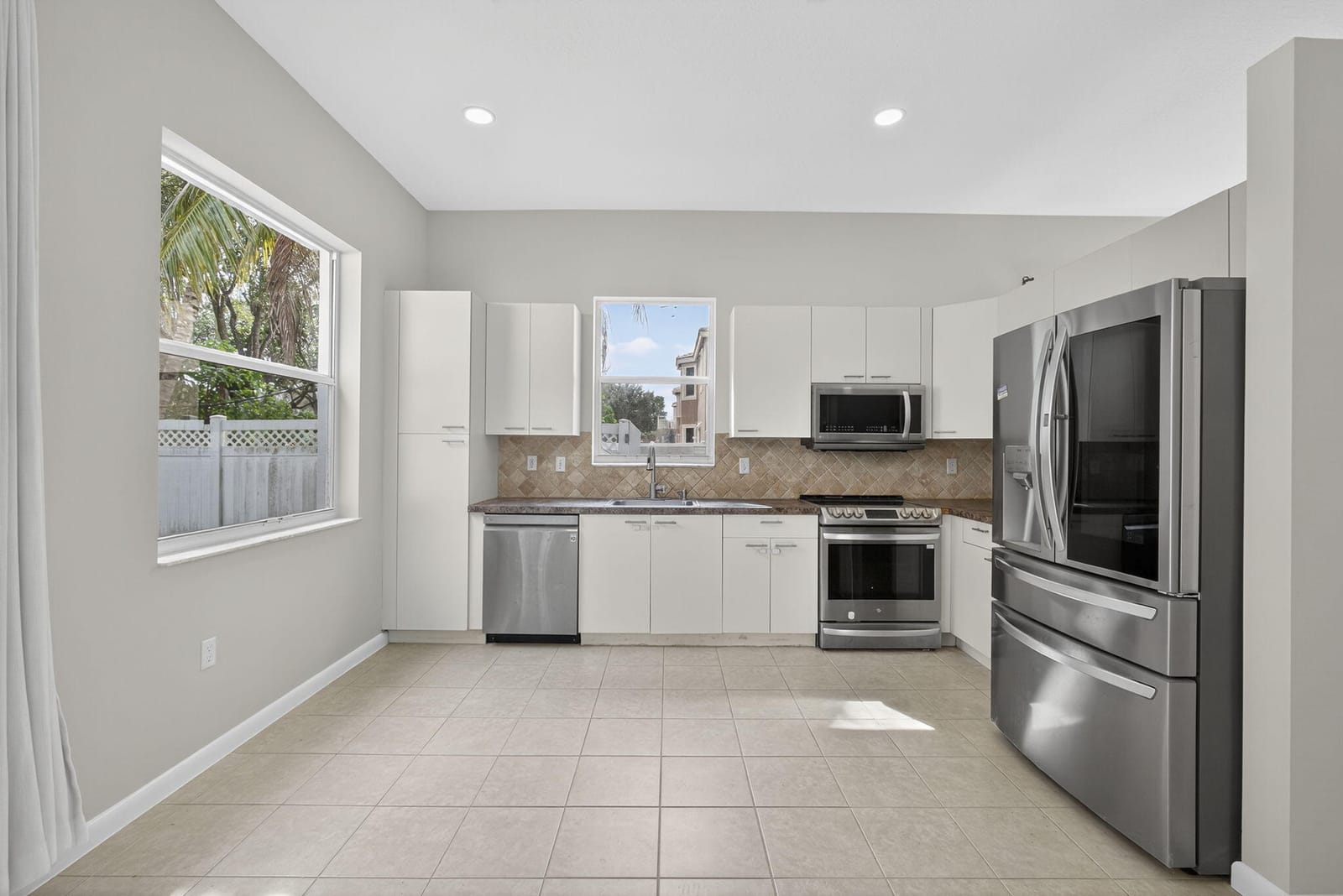 1475 Running Oak Lane — photo 10