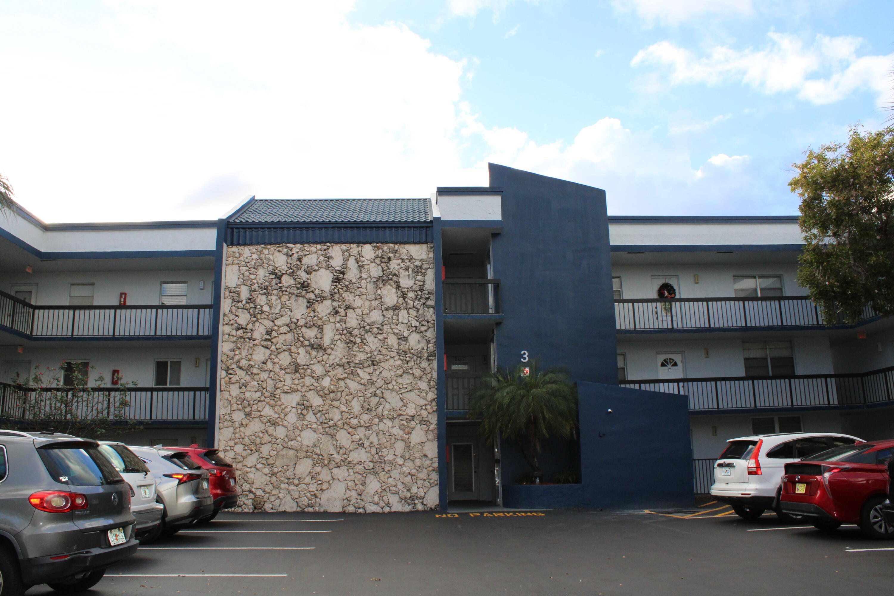 3200 Holiday Springs Boulevard 105, Margate, FL 33063, Margate