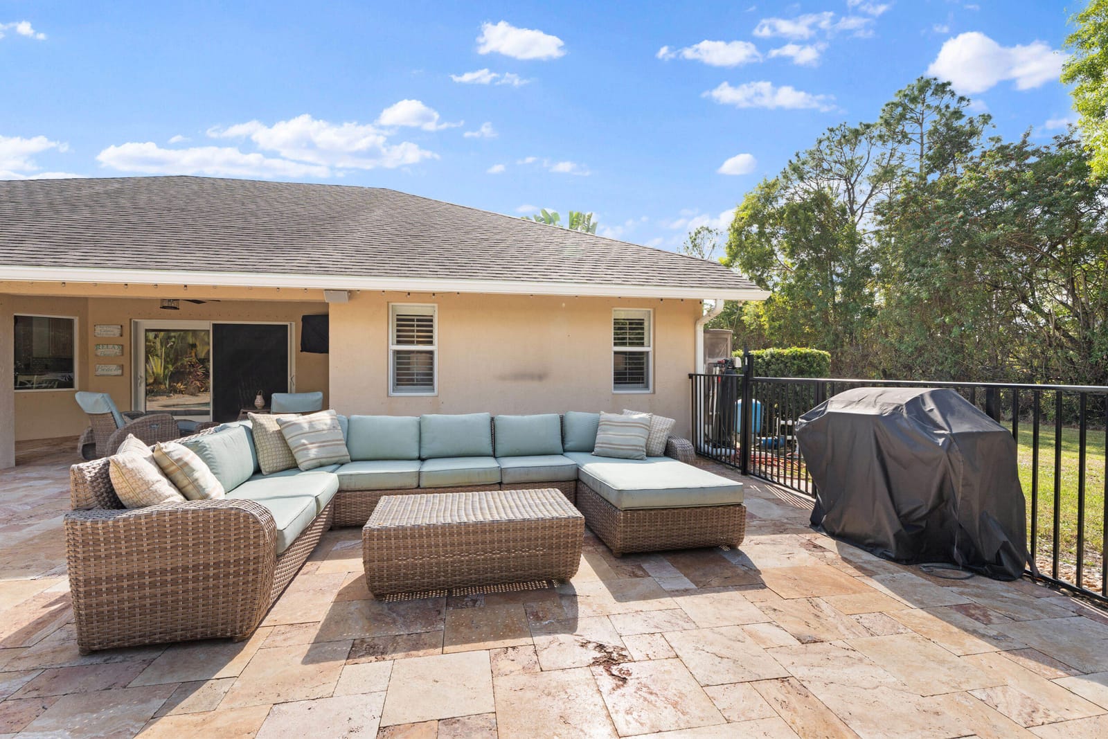 13127 Keylime Boulevard, The Acreage, FL 33412 photo 18