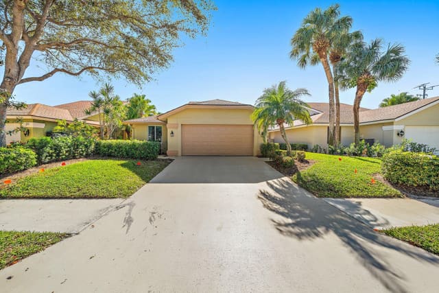 126 Cape Pointe Circle, Jupiter, FL 33477