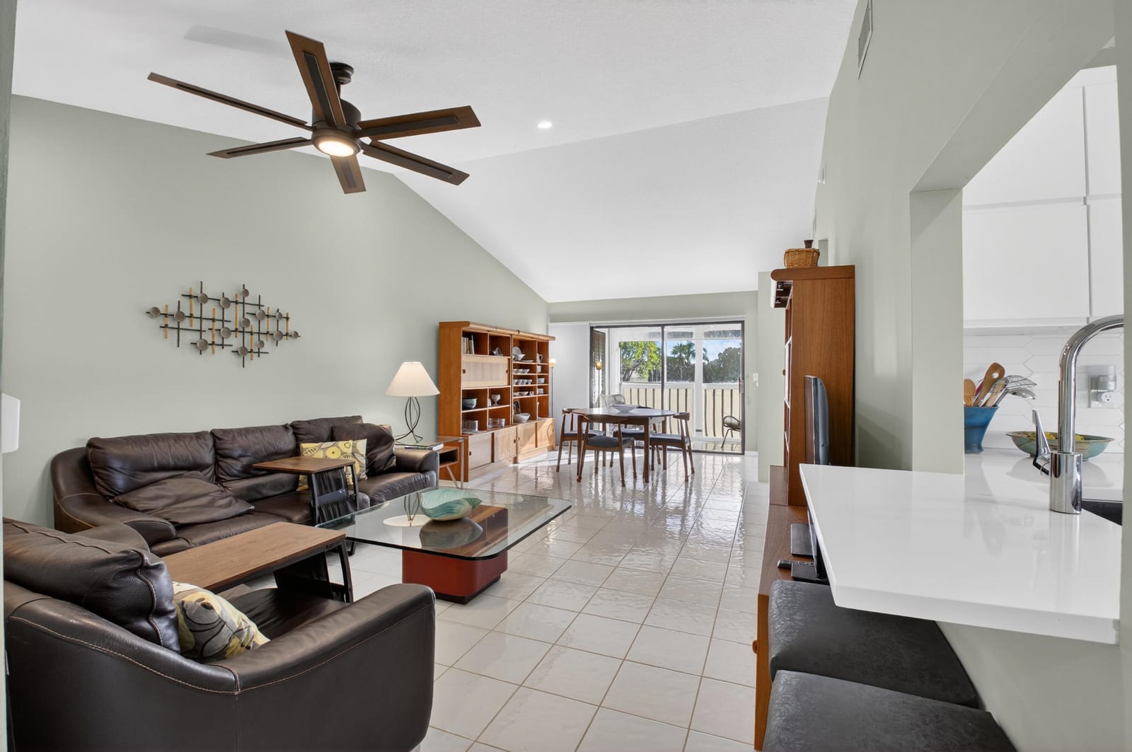 15235 Lakes Of Delray Boulevard 320, Delray Beach, FL 33484 photo 11