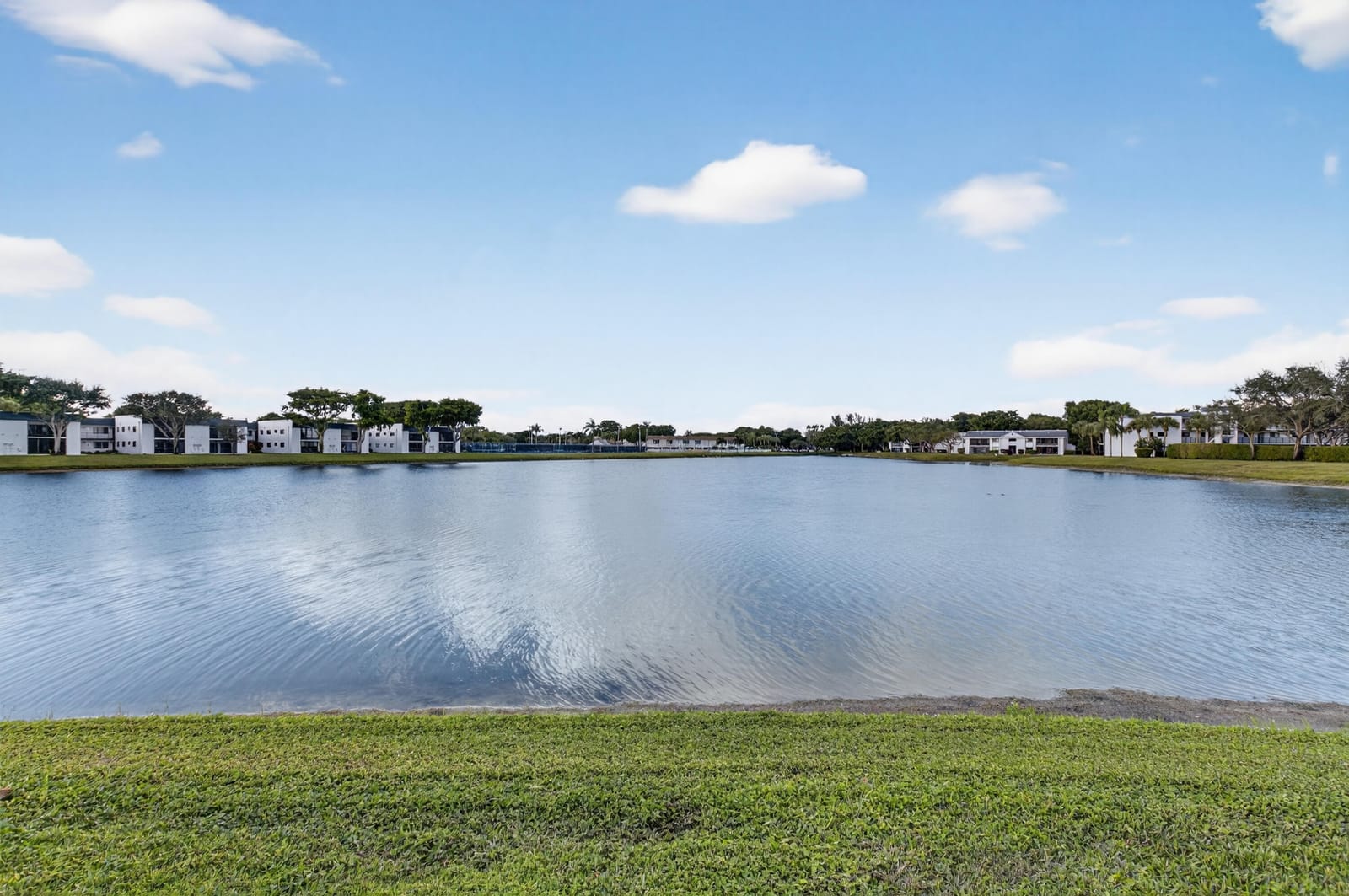 15235 Lakes Of Delray Boulevard 320, Delray Beach, FL 33484 photo 3