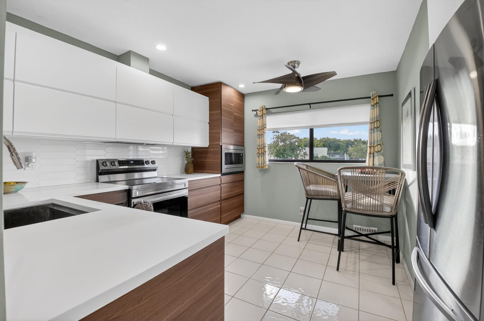 15235 Lakes Of Delray Boulevard 320, Delray Beach, FL 33484 photo 5