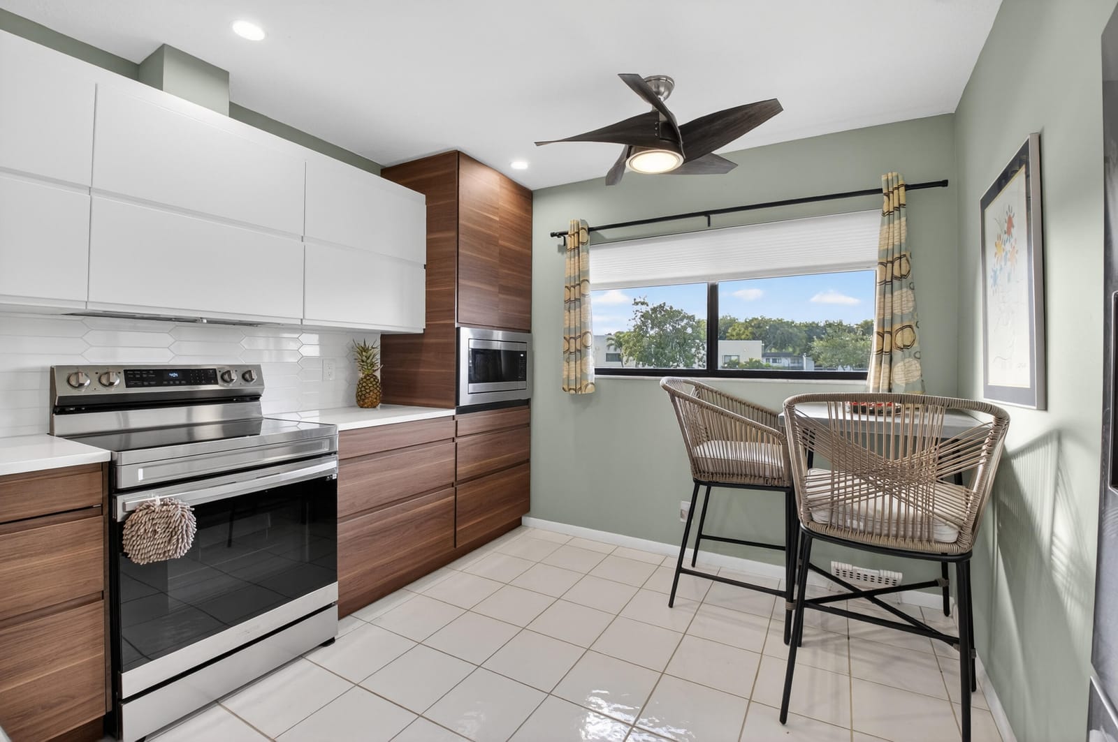 15235 Lakes Of Delray Boulevard 320, Delray Beach, FL 33484 photo 6