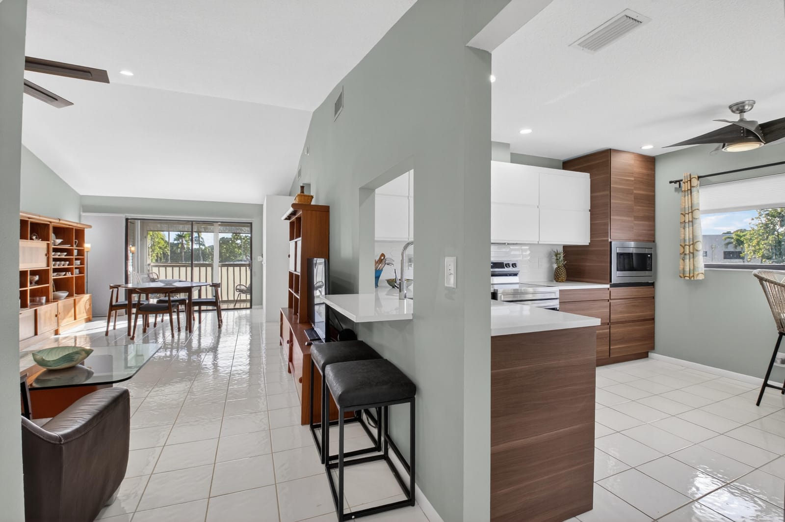 15235 Lakes Of Delray Boulevard 320, Delray Beach, FL 33484 photo 9