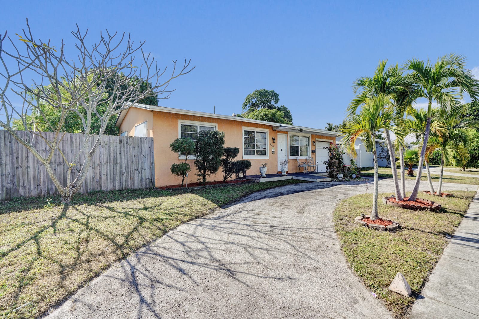 640 NE 24th Street, Pompano Beach, FL 33064 photo 2