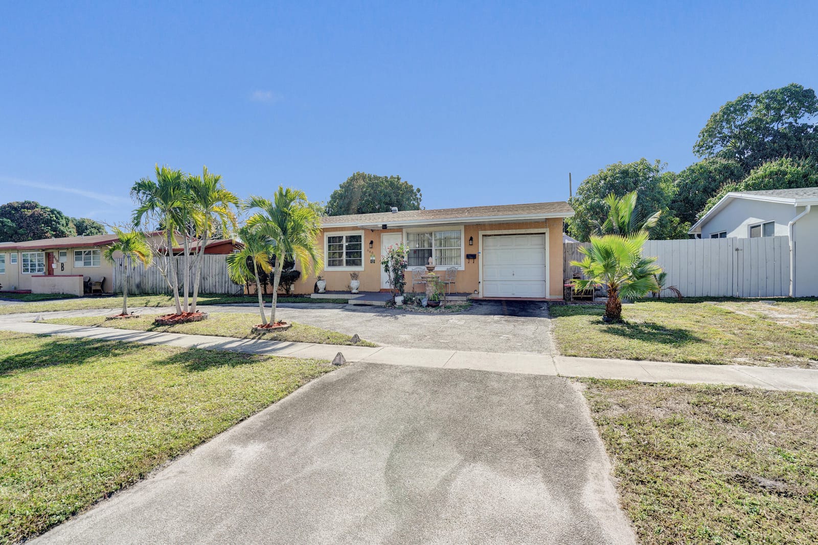3 bedroom home for sale at 640 24th, Pompano Beach, FL 33064 — $450,000