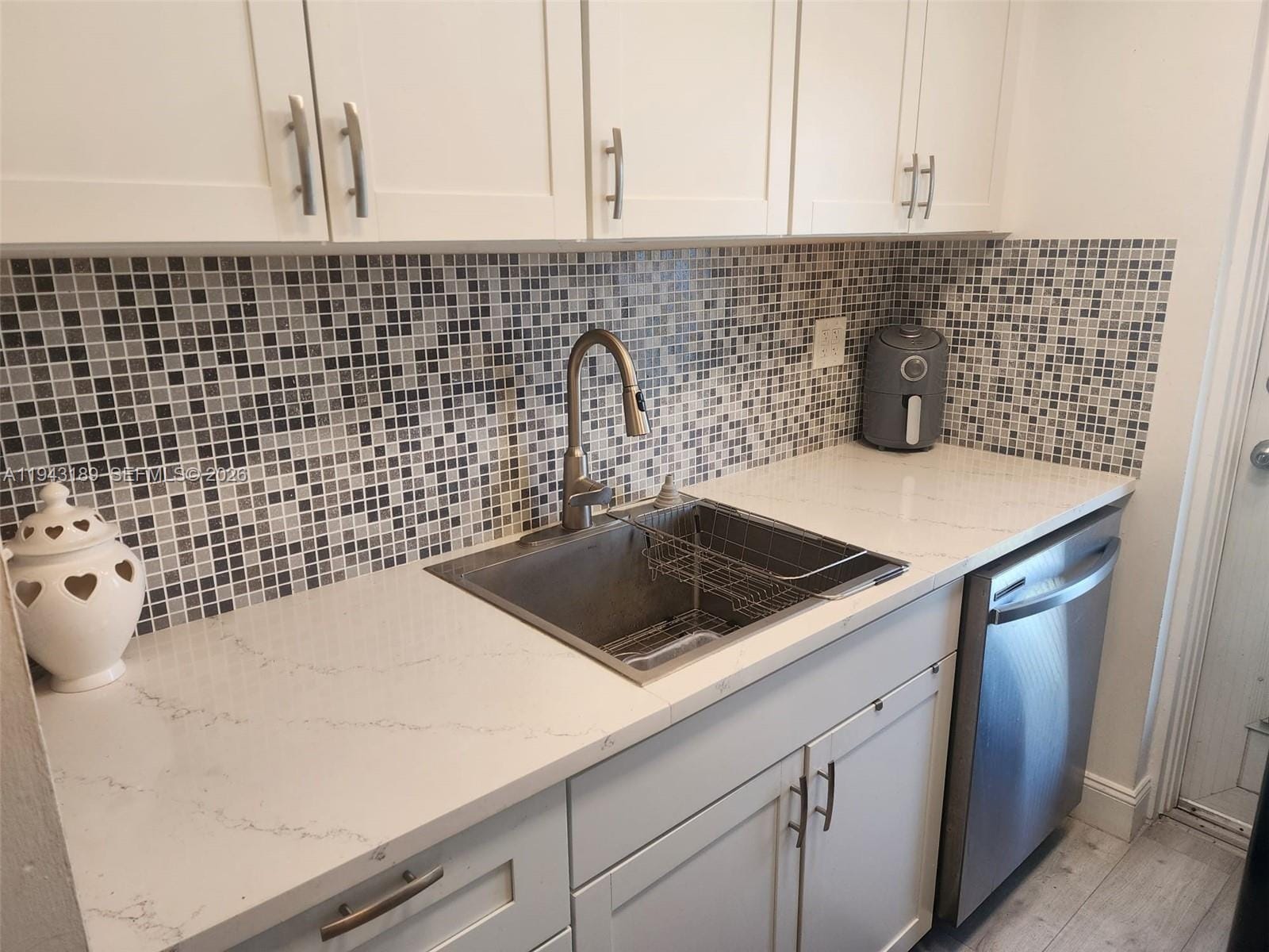 1115 Lake Terrace 206, Boynton Beach, FL 33426 photo 7
