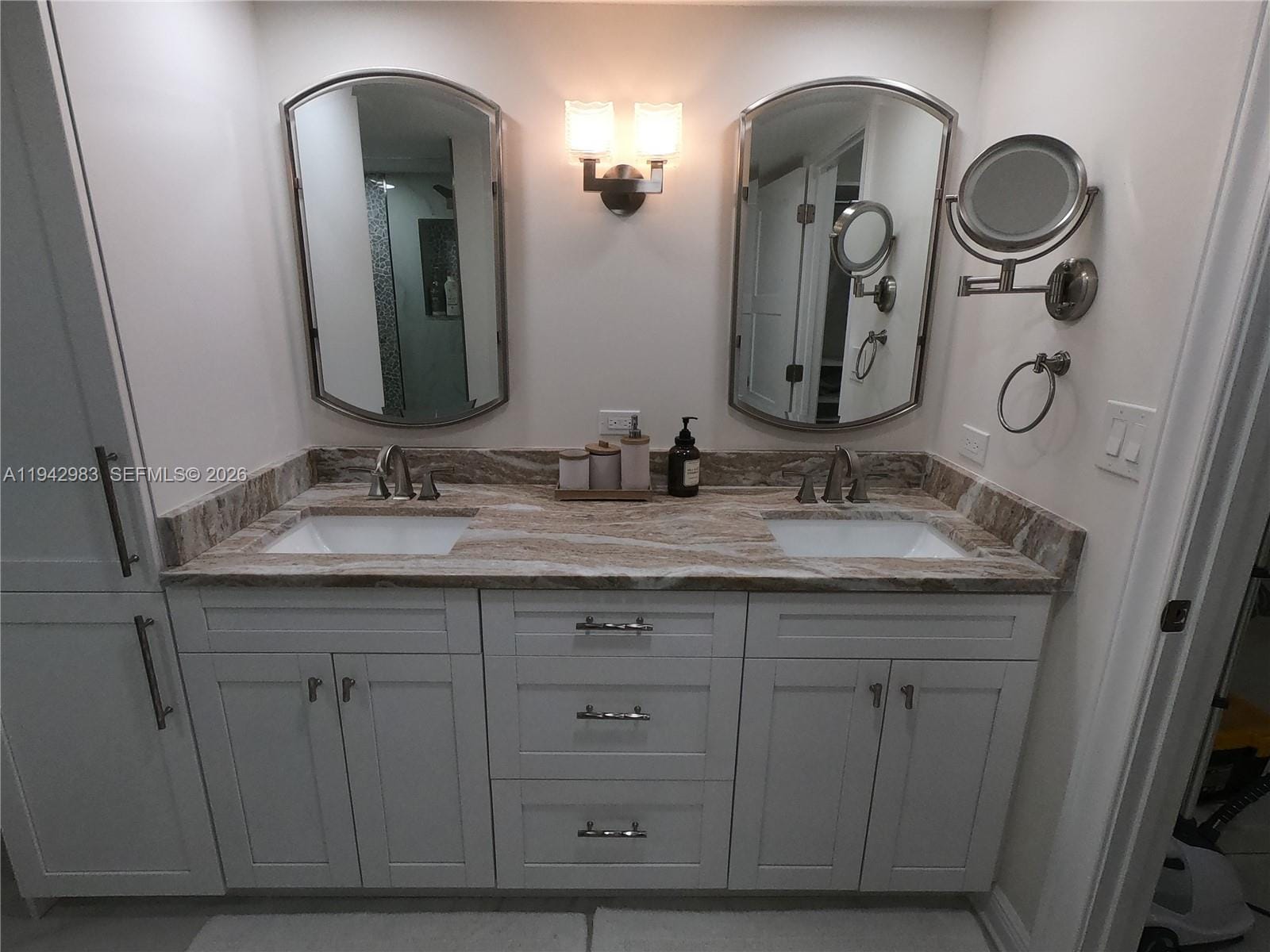 3930 Inverrary Boulevard 604D, Lauderhill, FL 33319 photo 10