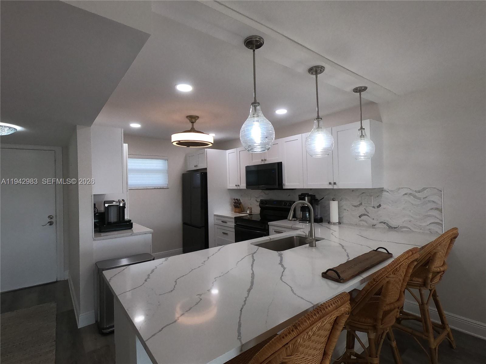 3930 Inverrary Boulevard 604D, Lauderhill, FL 33319, Lauderhill