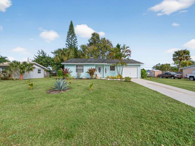 991 NW 15th Terrace, sold in Palm Lake Park, Stuart, FL