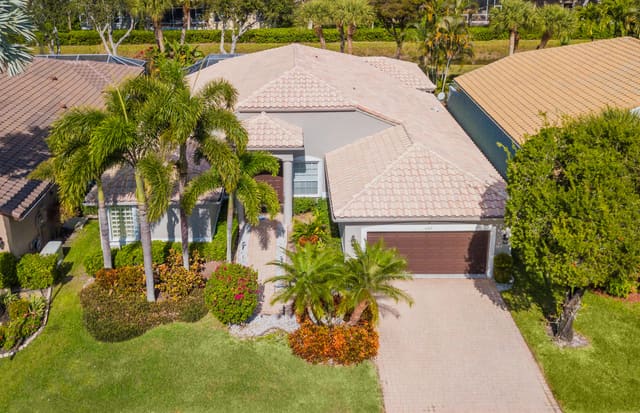 6765 Garde Road, sold in Ponte Vecchio, Boynton Beach, FL