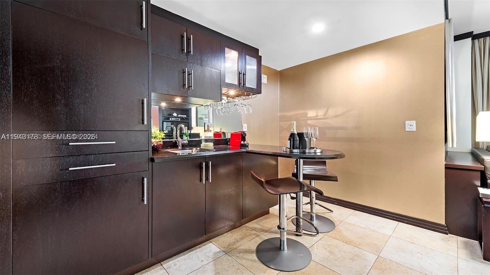1437 Collins Avenue 327, Miami Beach, FL 33139 photo 11