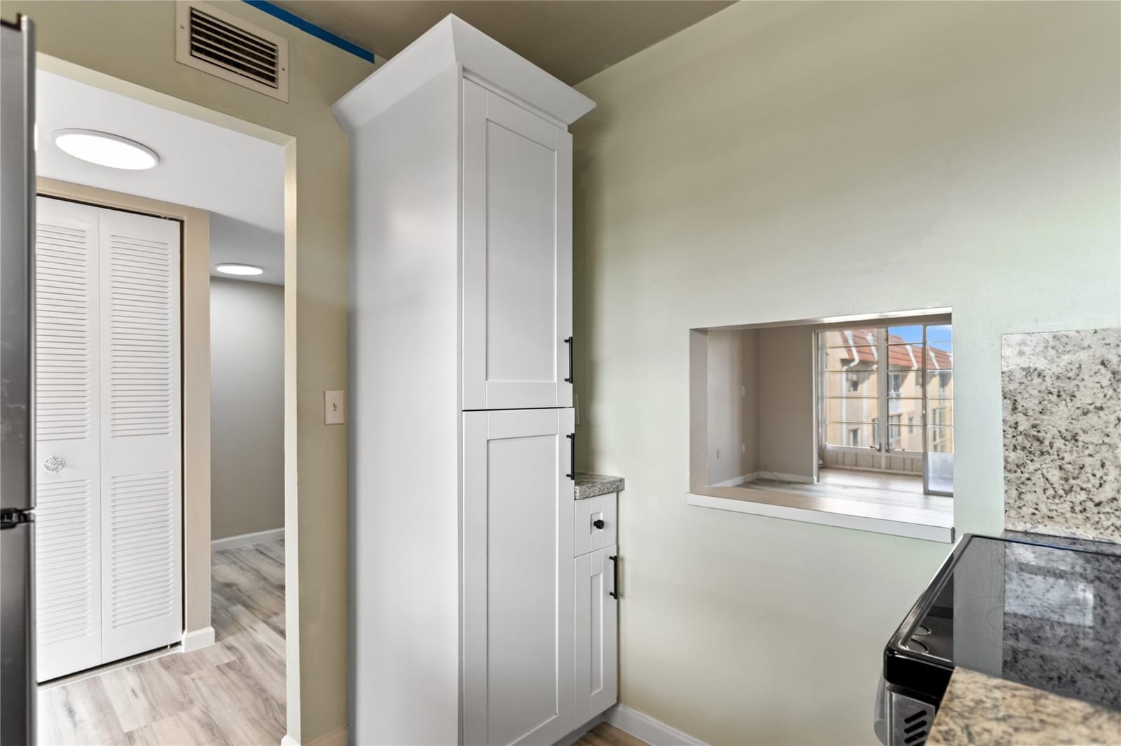 2720 N Pine Island Road 307, Sunrise, FL 33322 photo 14