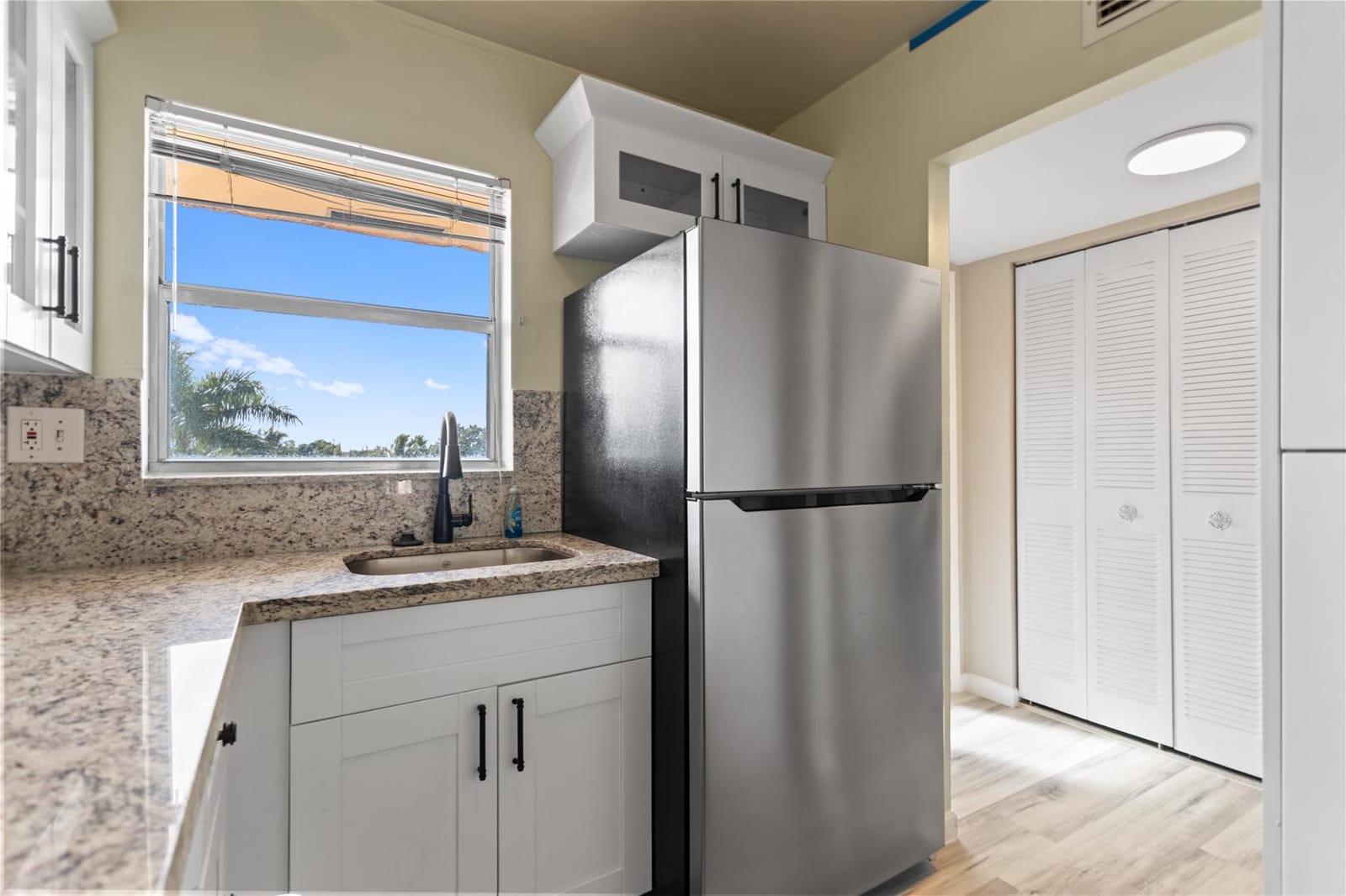2720 N Pine Island Road 307, Sunrise, FL 33322 photo 16