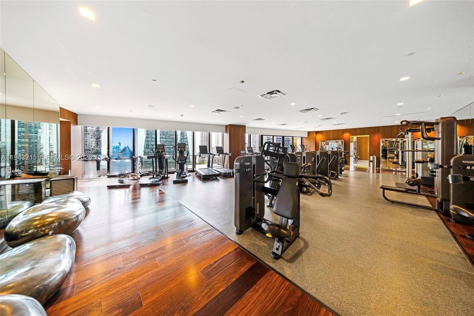 1300 S Miami Avenue 2104, Miami, FL 33130 photo 26