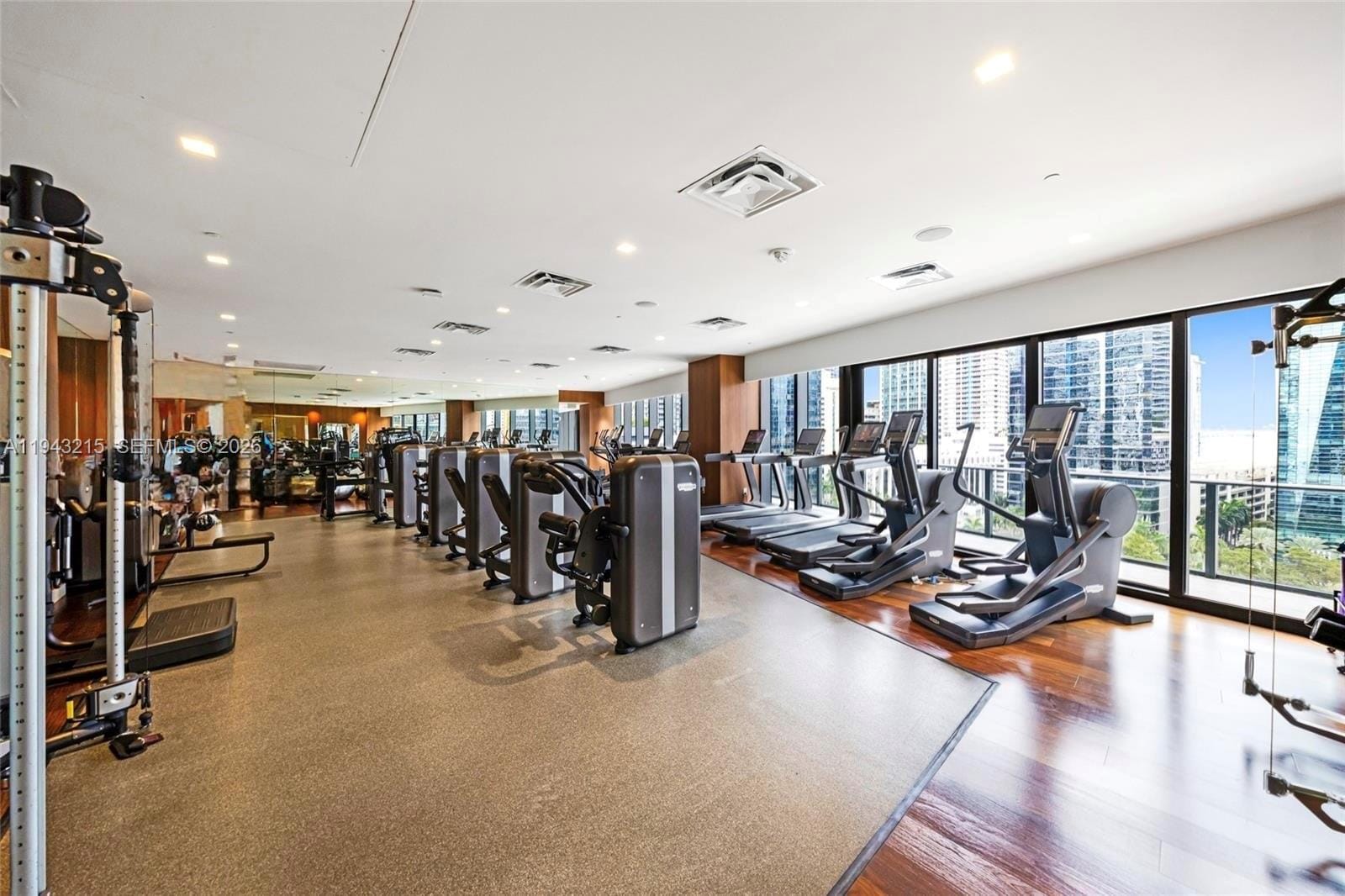 1300 S Miami Avenue 2104, Miami, FL 33130 photo 27