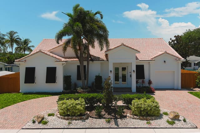 414 Harbour Road, North Palm Beach, FL 33408