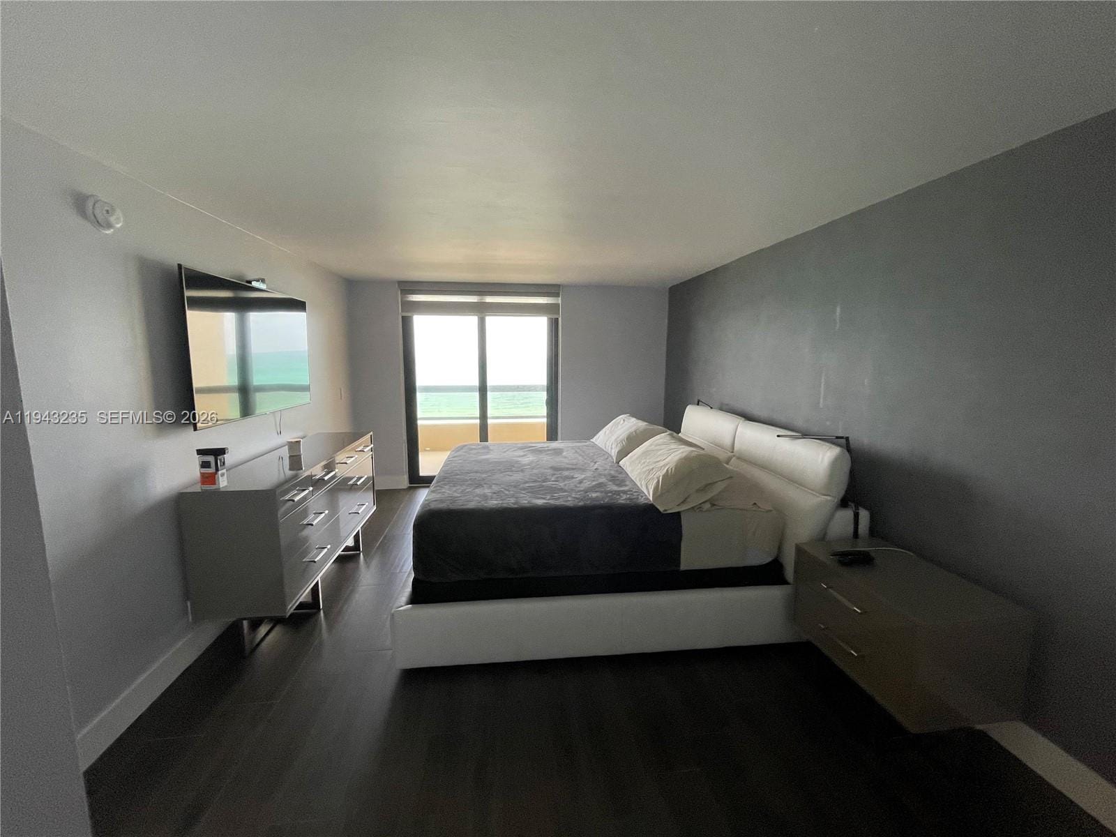2555 Collins Avenue 1409, Miami Beach, FL 33140 photo 24