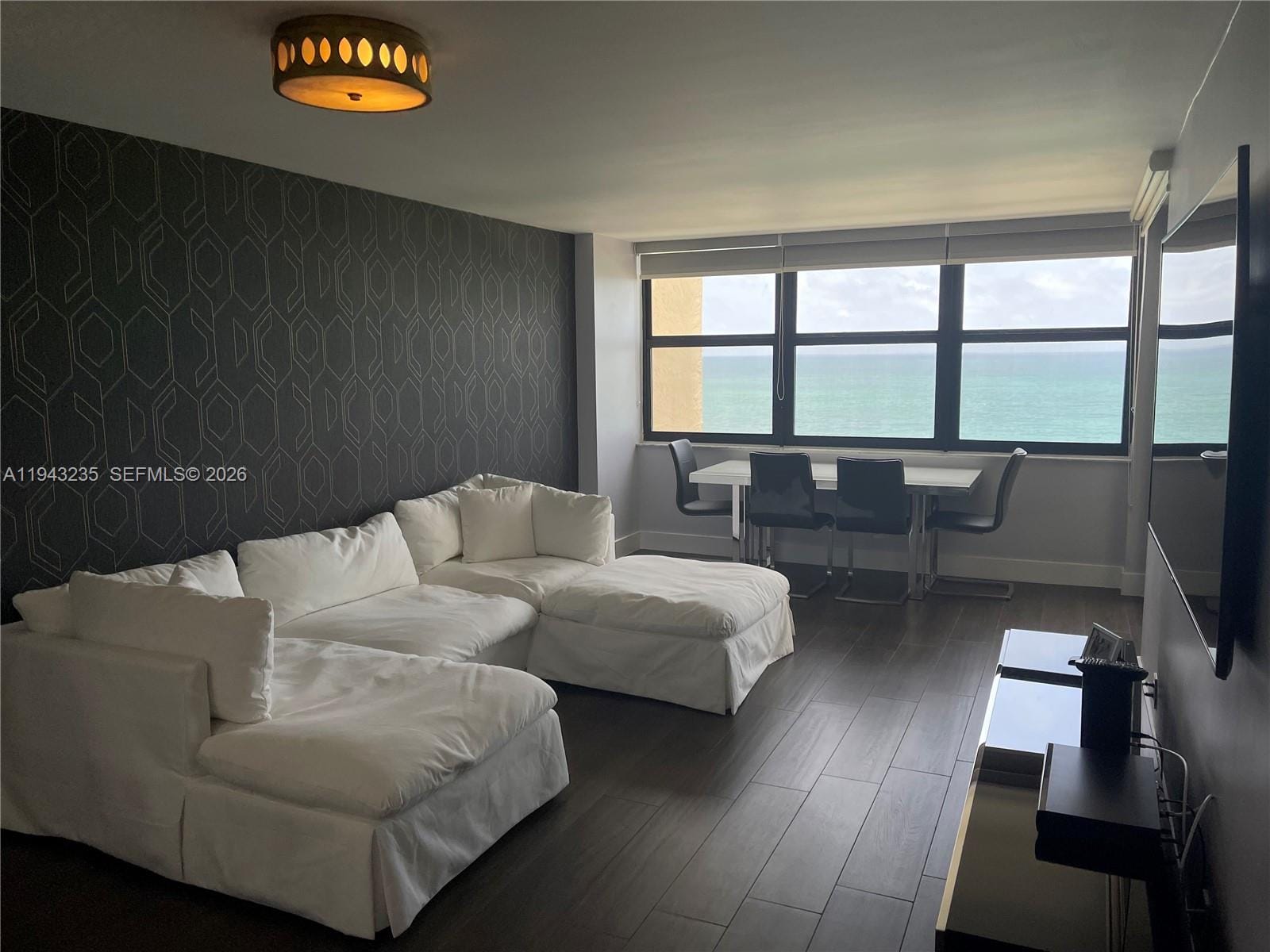 2555 Collins Avenue 1409 — photo 9