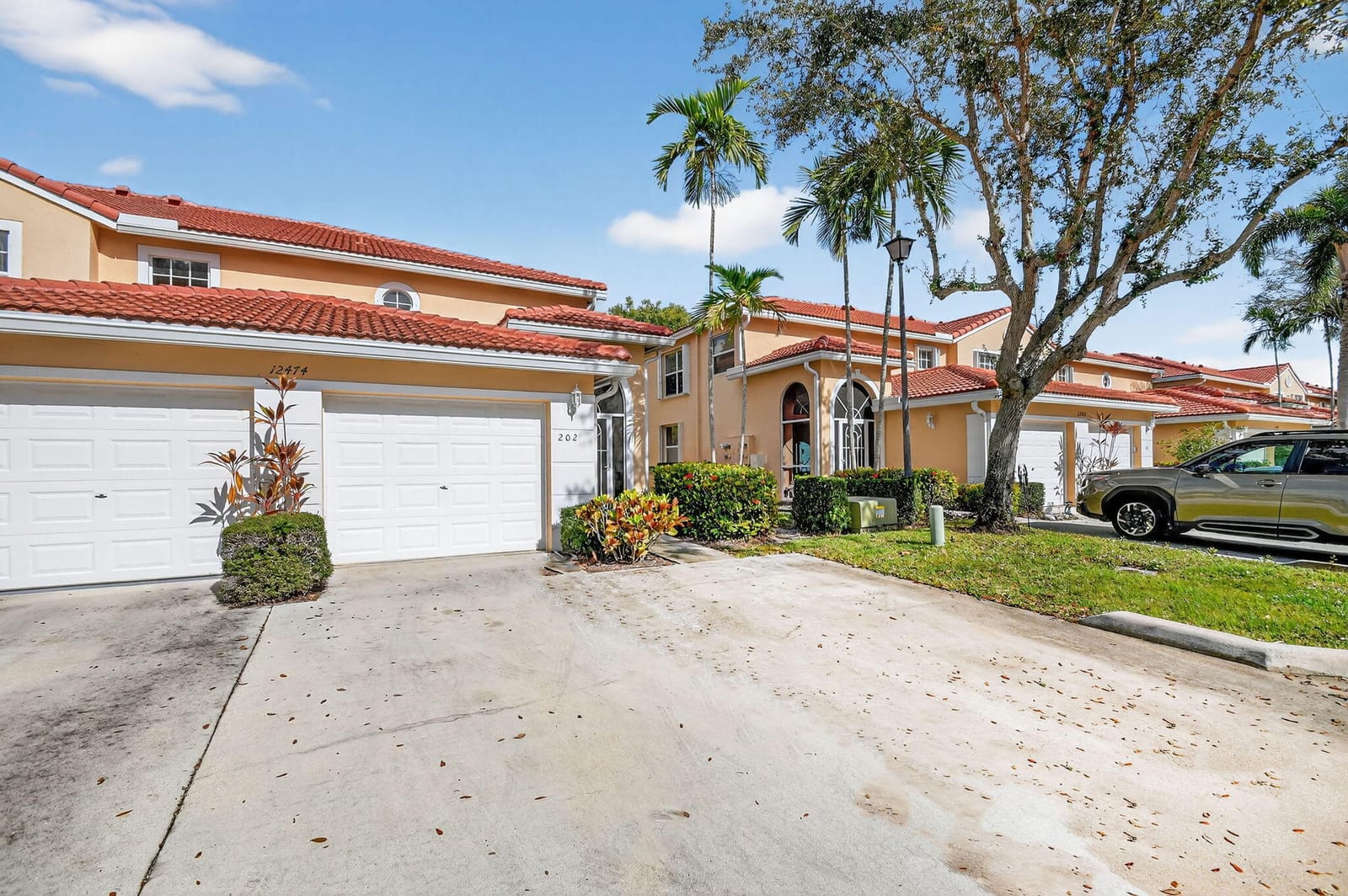 12474 Crystal Pointe Drive 202, Boynton Beach, FL 33437 photo 2