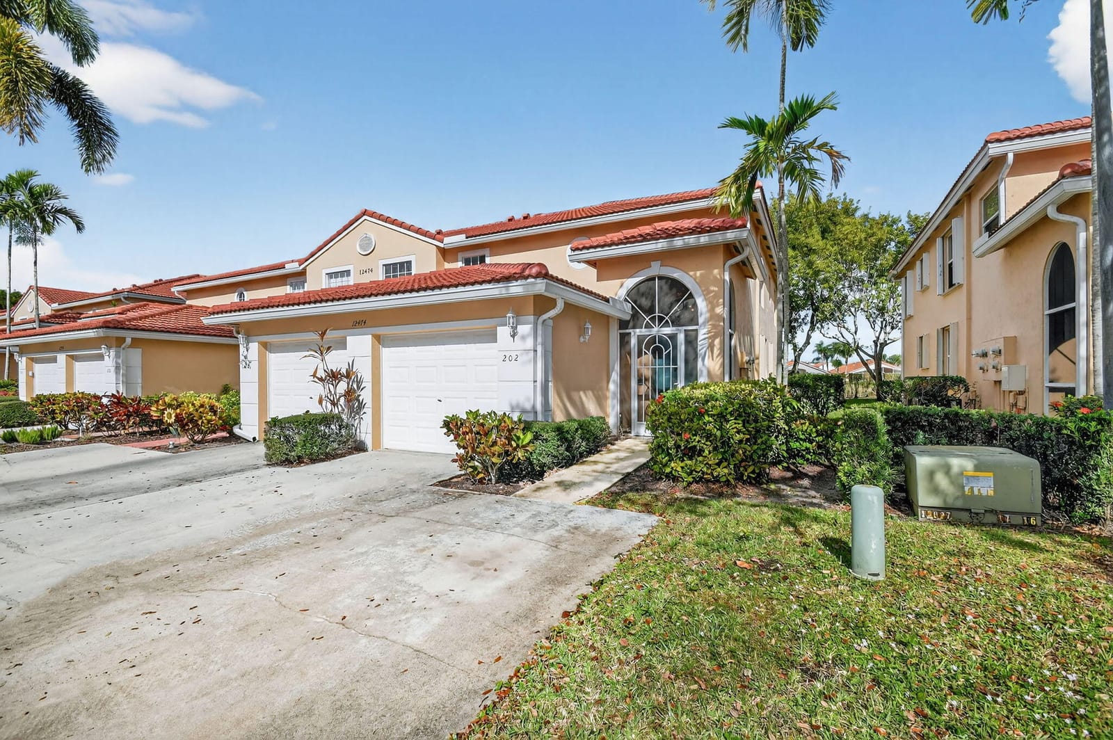 12474 Crystal Pointe Drive 202, Boynton Beach, FL 33437 photo 3