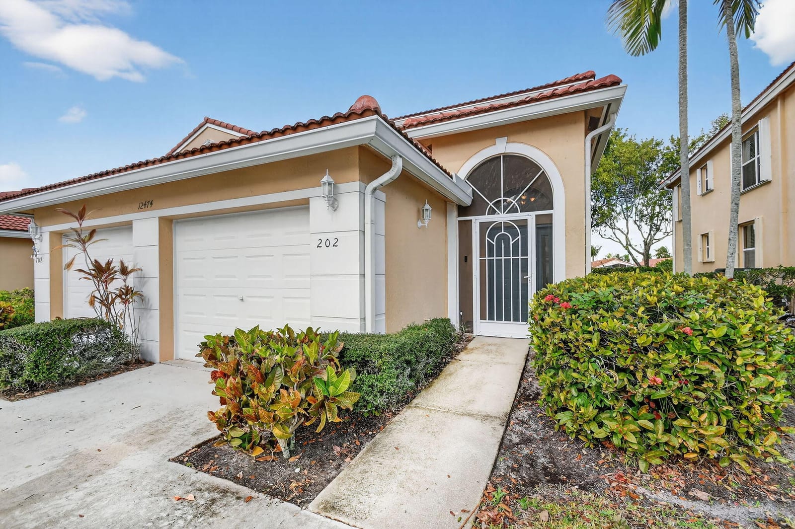 12474 Crystal Pointe Drive 202, Boynton Beach, FL 33437 photo 4