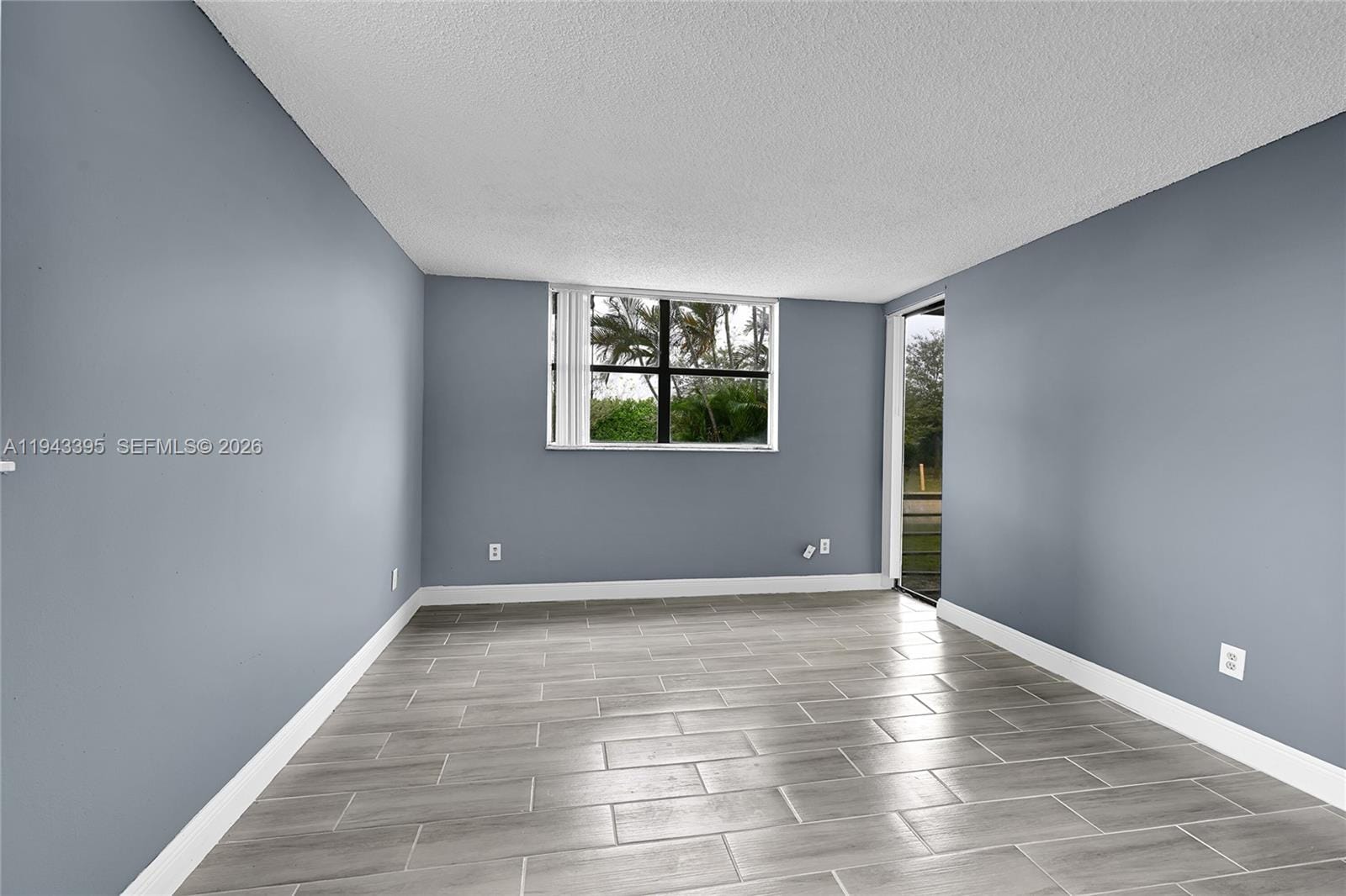 2850 Somerset Drive 105L, Lauderdale Lakes, FL 33311 photo 14