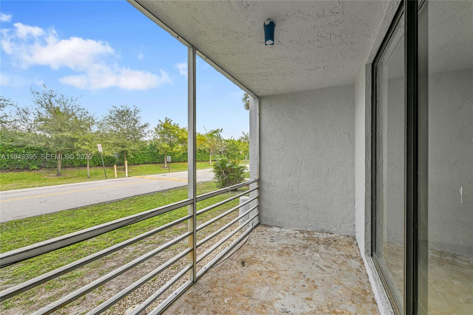 2850 Somerset Drive 105L, Lauderdale Lakes, FL 33311 photo 18