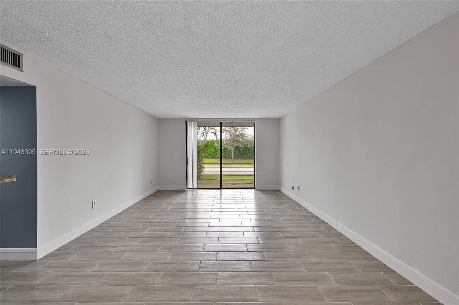 2850 Somerset Drive 105L, Lauderdale Lakes, FL 33311 photo 9