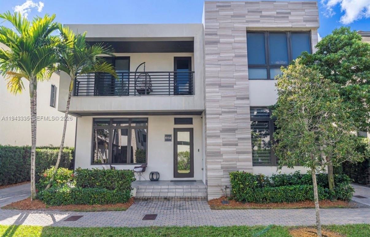 8156 NW 48th Terrace, Doral, FL 33166