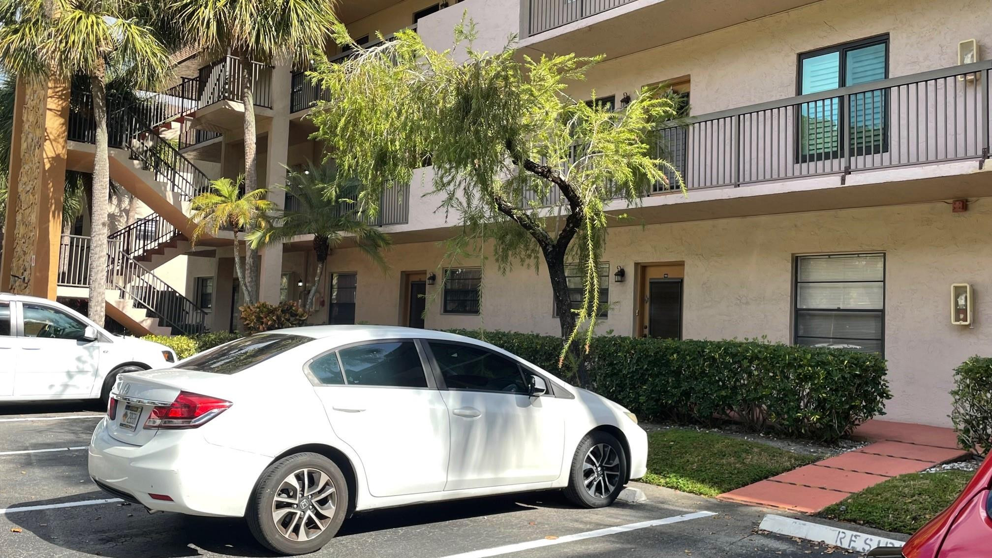 6080 N Sabal Palm Boulevard 103, Tamarac, FL 33319, Tamarac