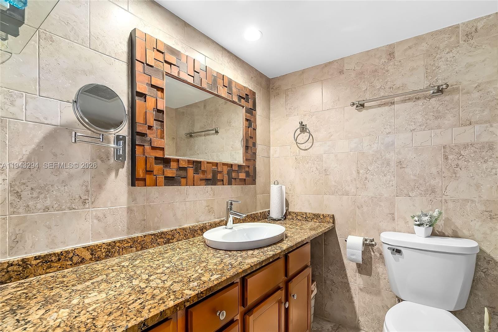 230 174th Street 1520, Sunny Isles Beach, FL 33160 photo 27