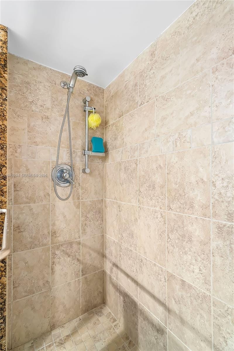 230 174th Street 1520, Sunny Isles Beach, FL 33160 photo 30
